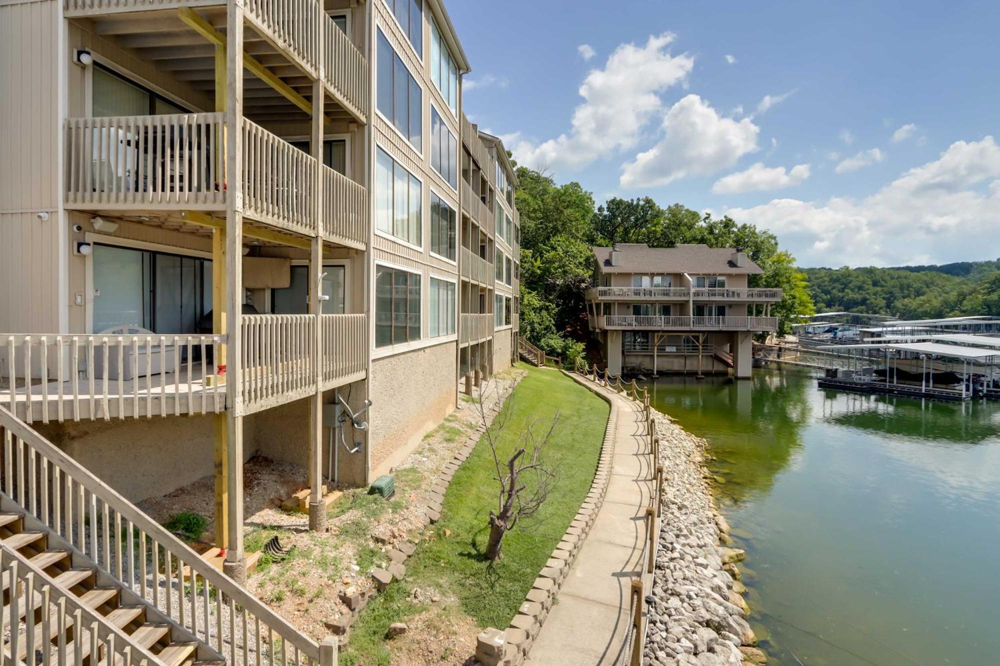 Lakefront Osage Beach Condo With Community Pool Экстерьер фото